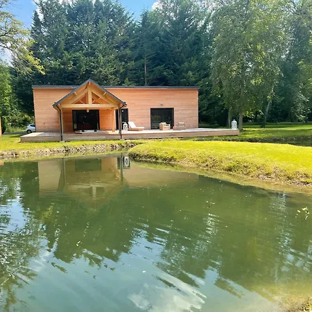 Climatisee De 120 M2 Avec De Nage, Sauna Et Balneo Montreuil-sur-Epte